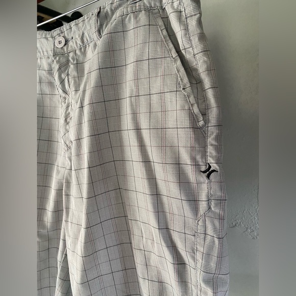 HURLEY Men’s Shorts - 34 - Picture 3 of 8